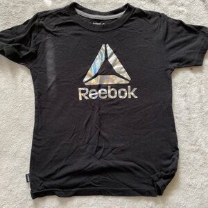 Boys size 7 short sleeve shirt